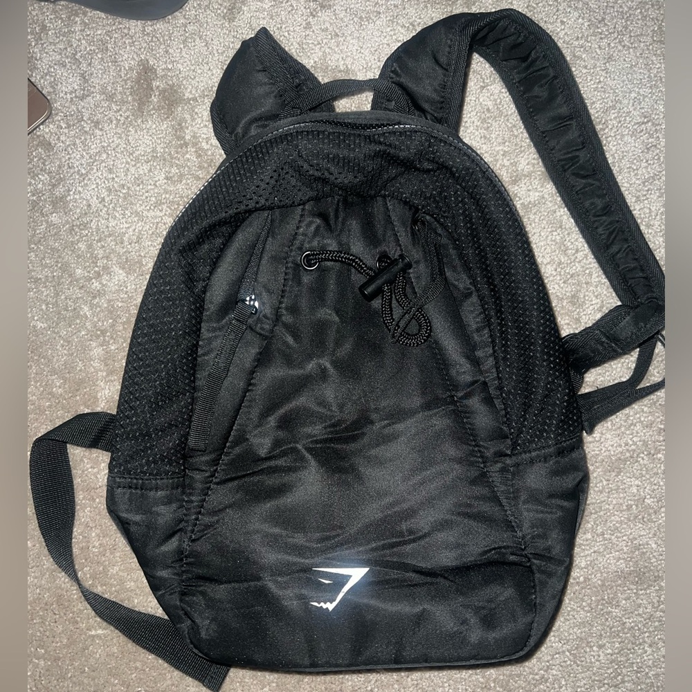 black gymshark mini backpack